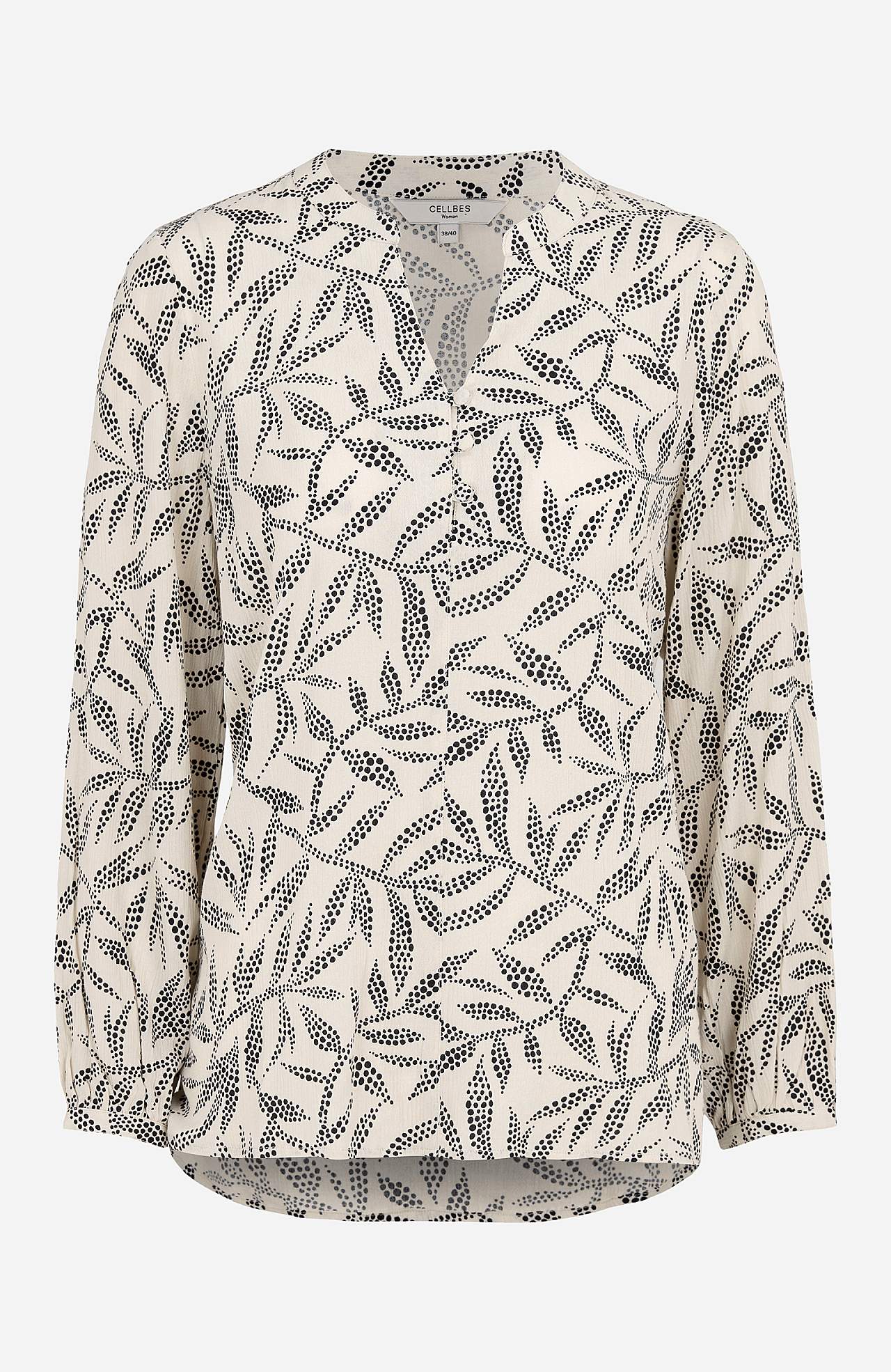 Crepe blouse with buttons