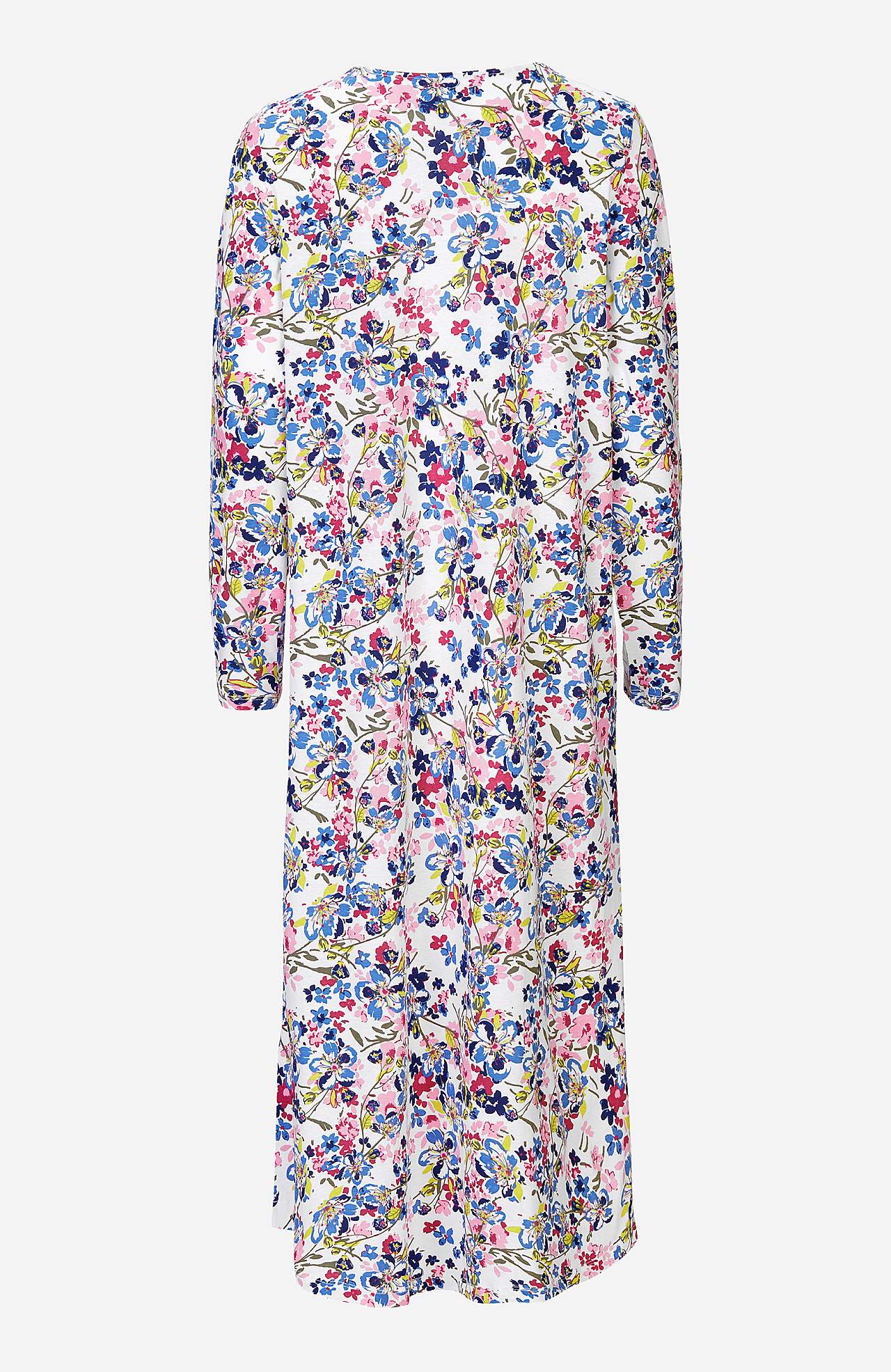 Patterned nightgown