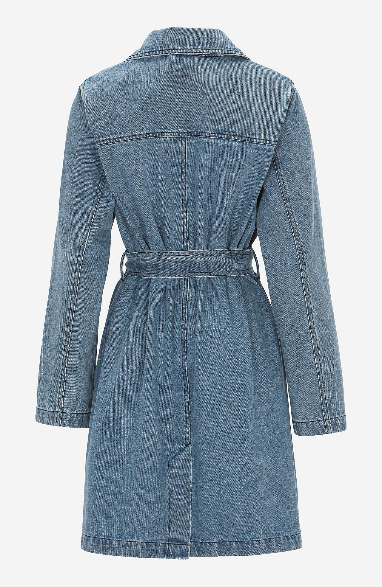 Coat in denim with belt tie