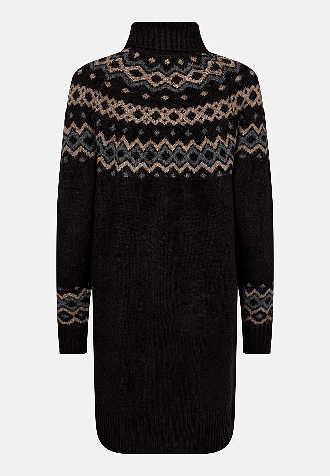 Mekko jacquard-kudotulla kuvioinnilla
