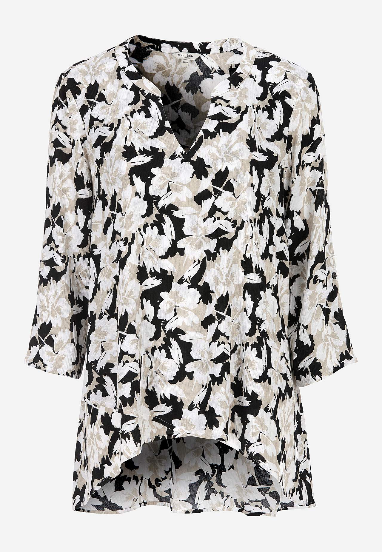 Tunic with 3/4 length sleeves