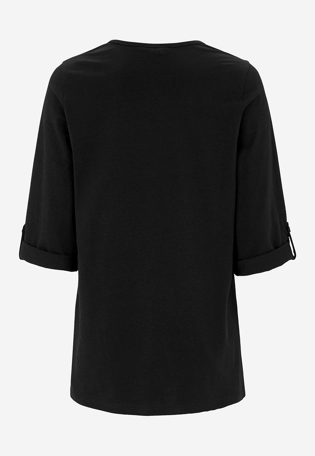 Jersey top with 3/4 length sleeves