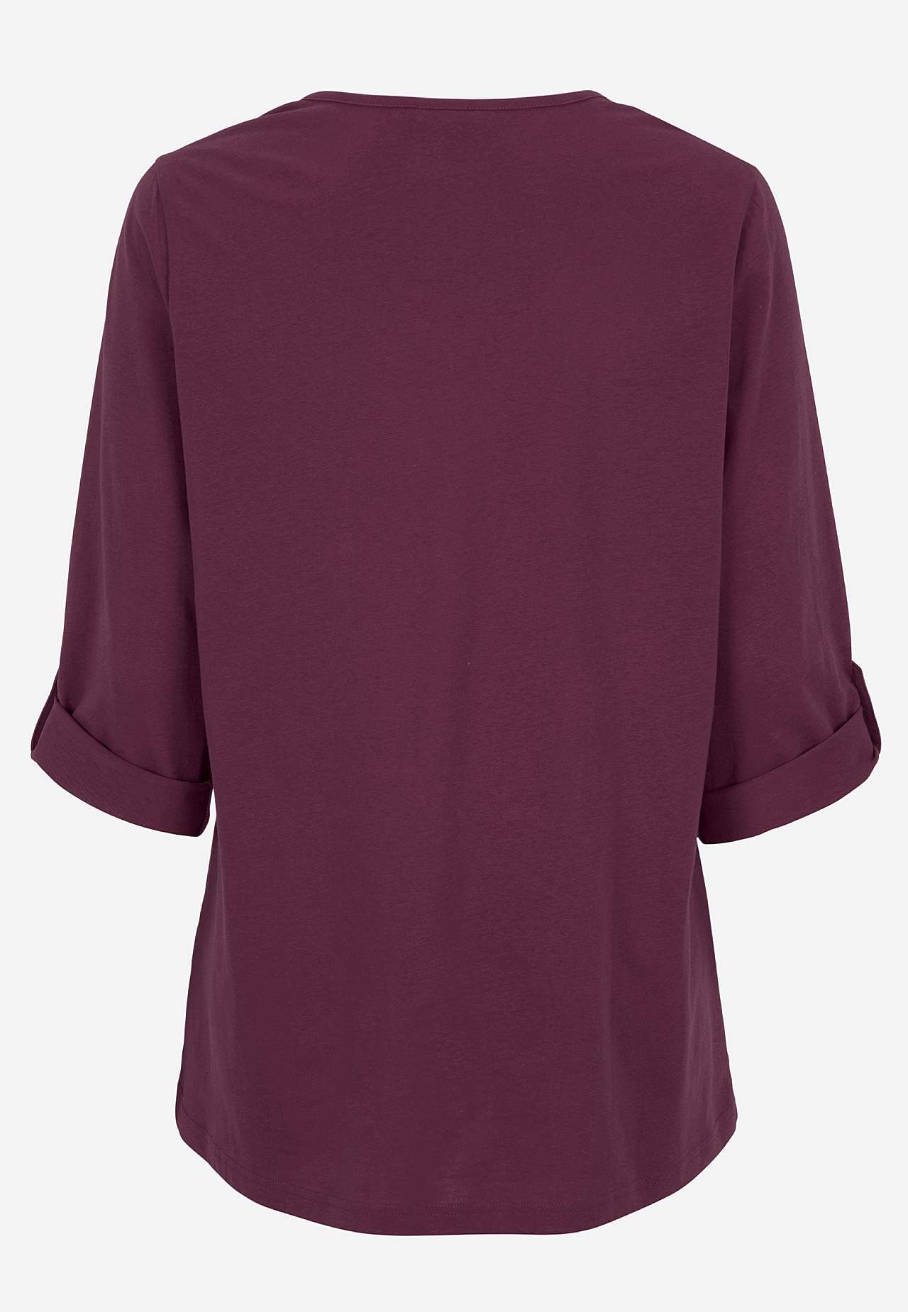 Jersey top with 3/4 length sleeves
