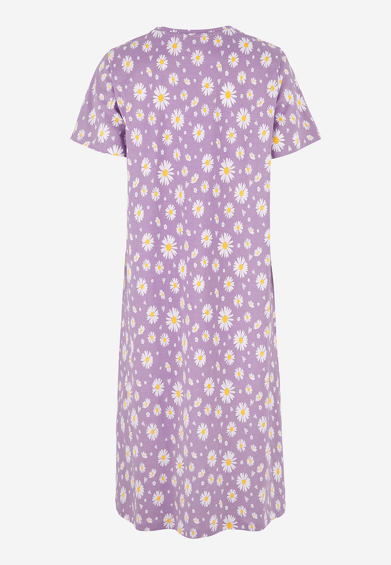 Long, patterned nightgown