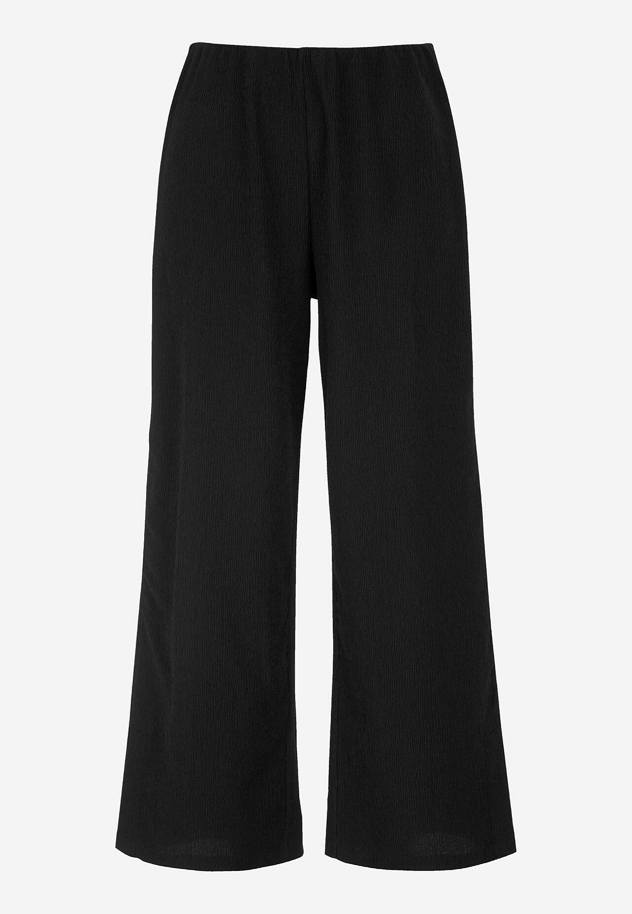 Jersey pants with structural pattern