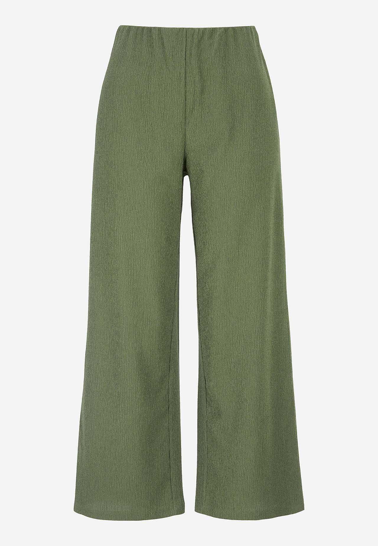 Jersey pants with structural pattern