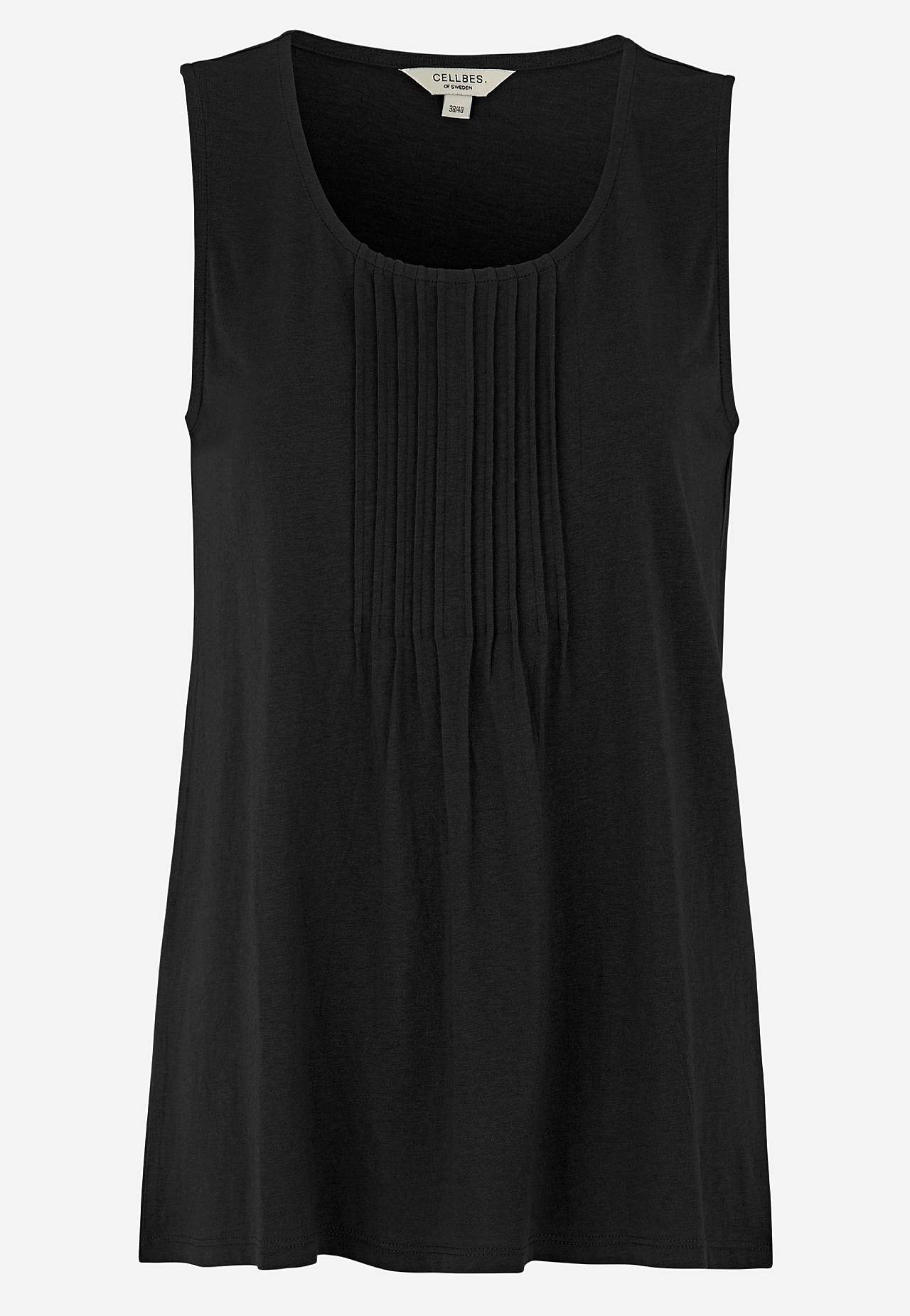 Top with decorative pin-tuck