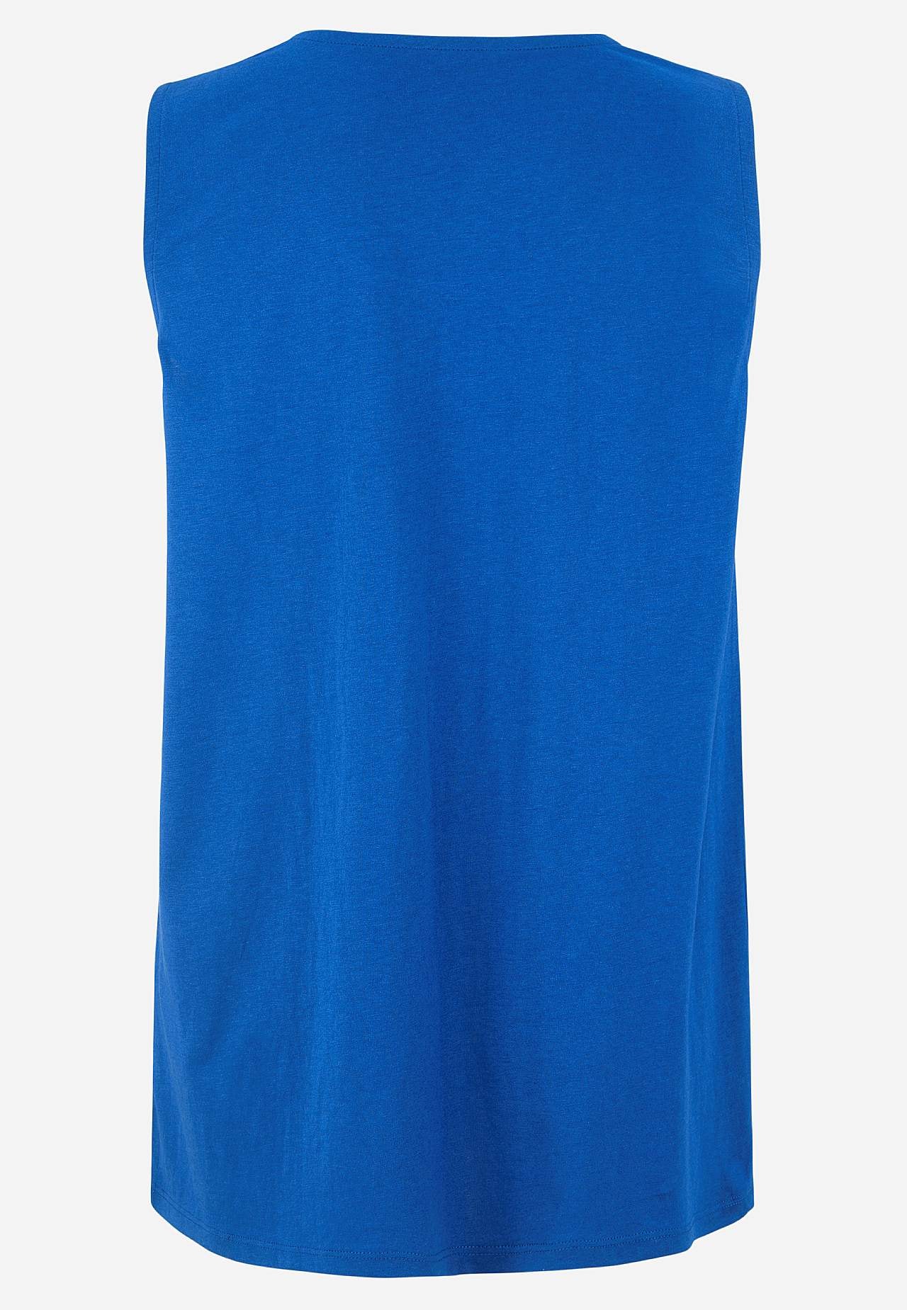 Top with decorative pin-tuck