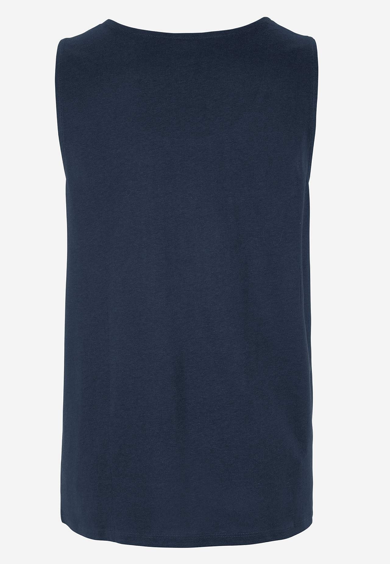 Top with decorative pin-tuck