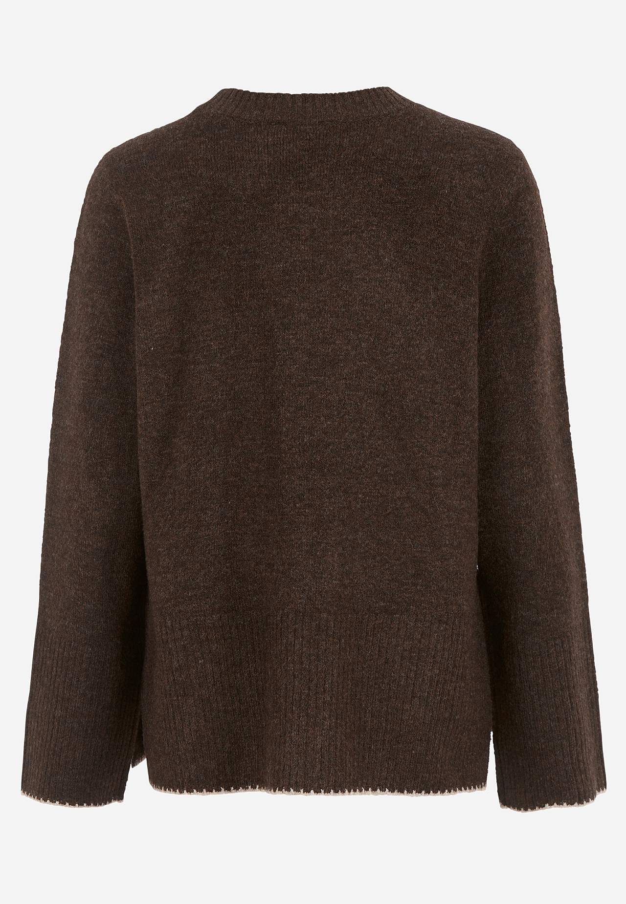 Knitted sweater with slits