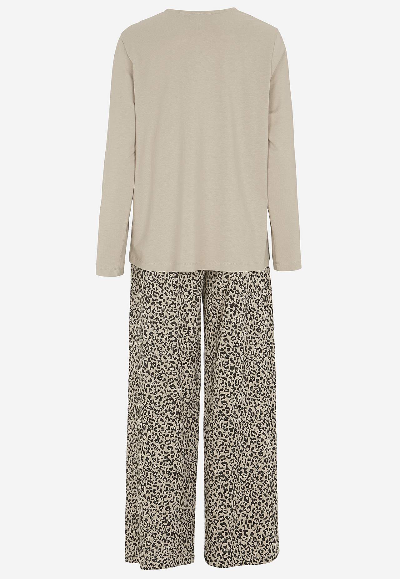 Two piece pyjamas