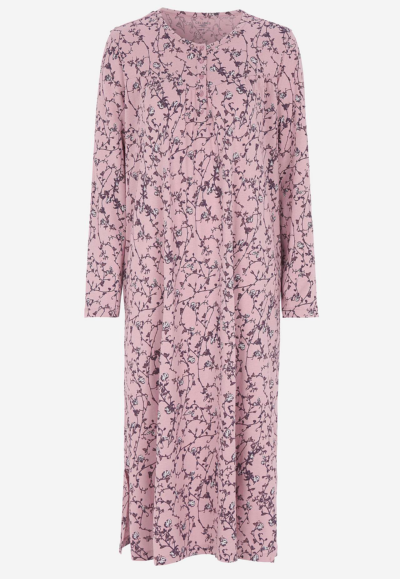 Patterned nightgown