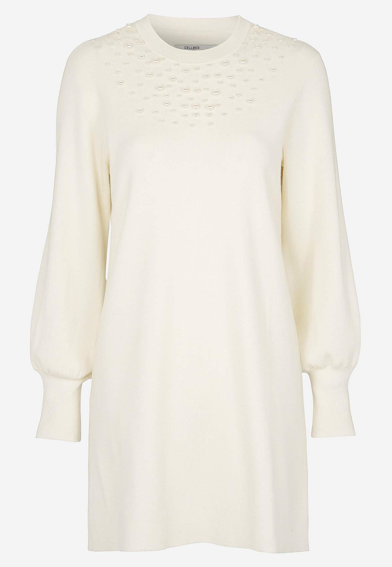 Fine-knitted dress with pearl beads