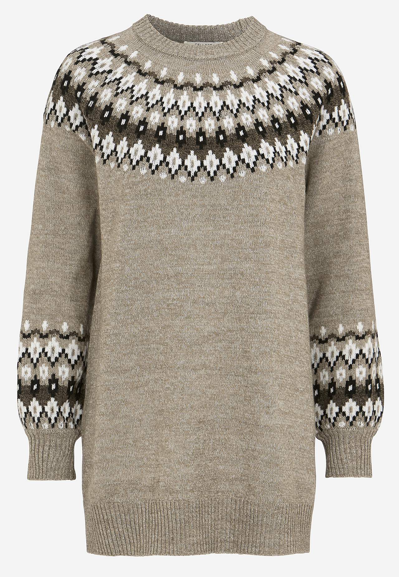 Knitted, jacquard patterned sweater