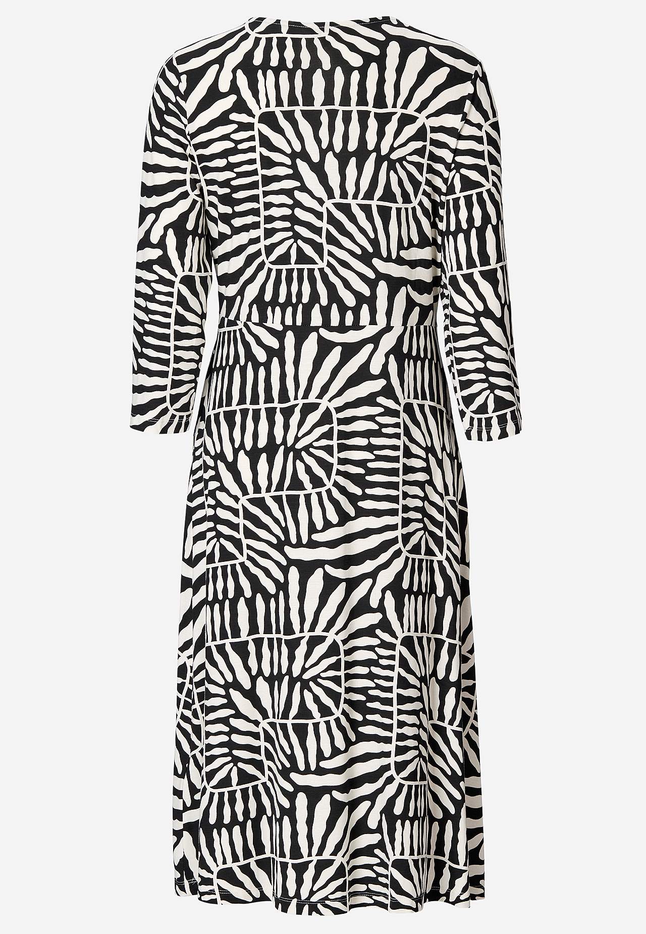 Jersey dress with pockets