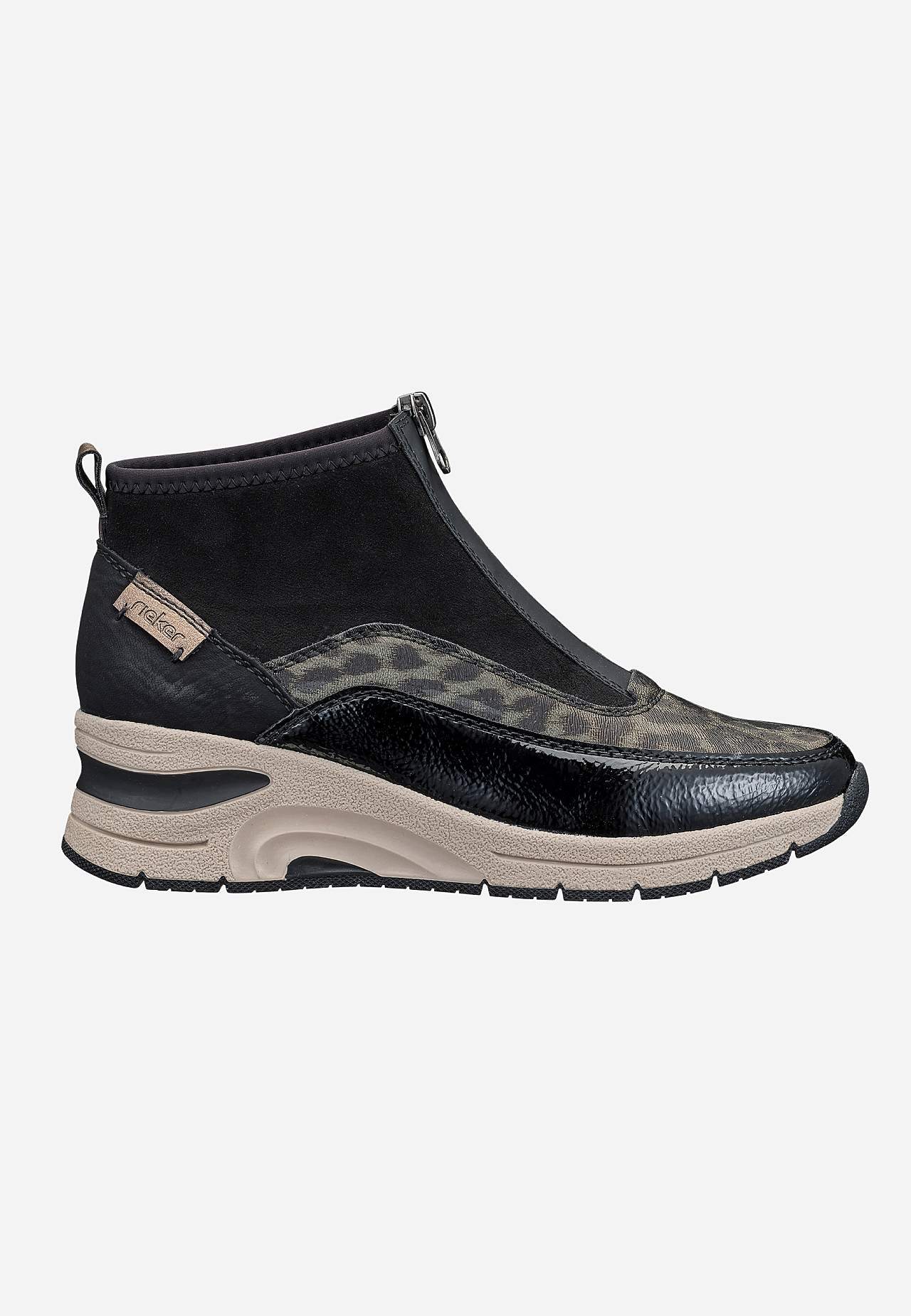 Sneakerkänga med kilklack