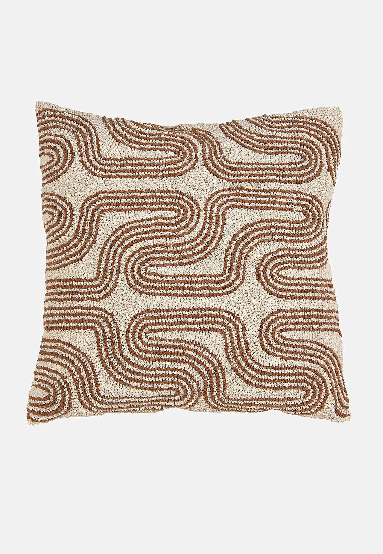 Cushion cover with tufted pattern
