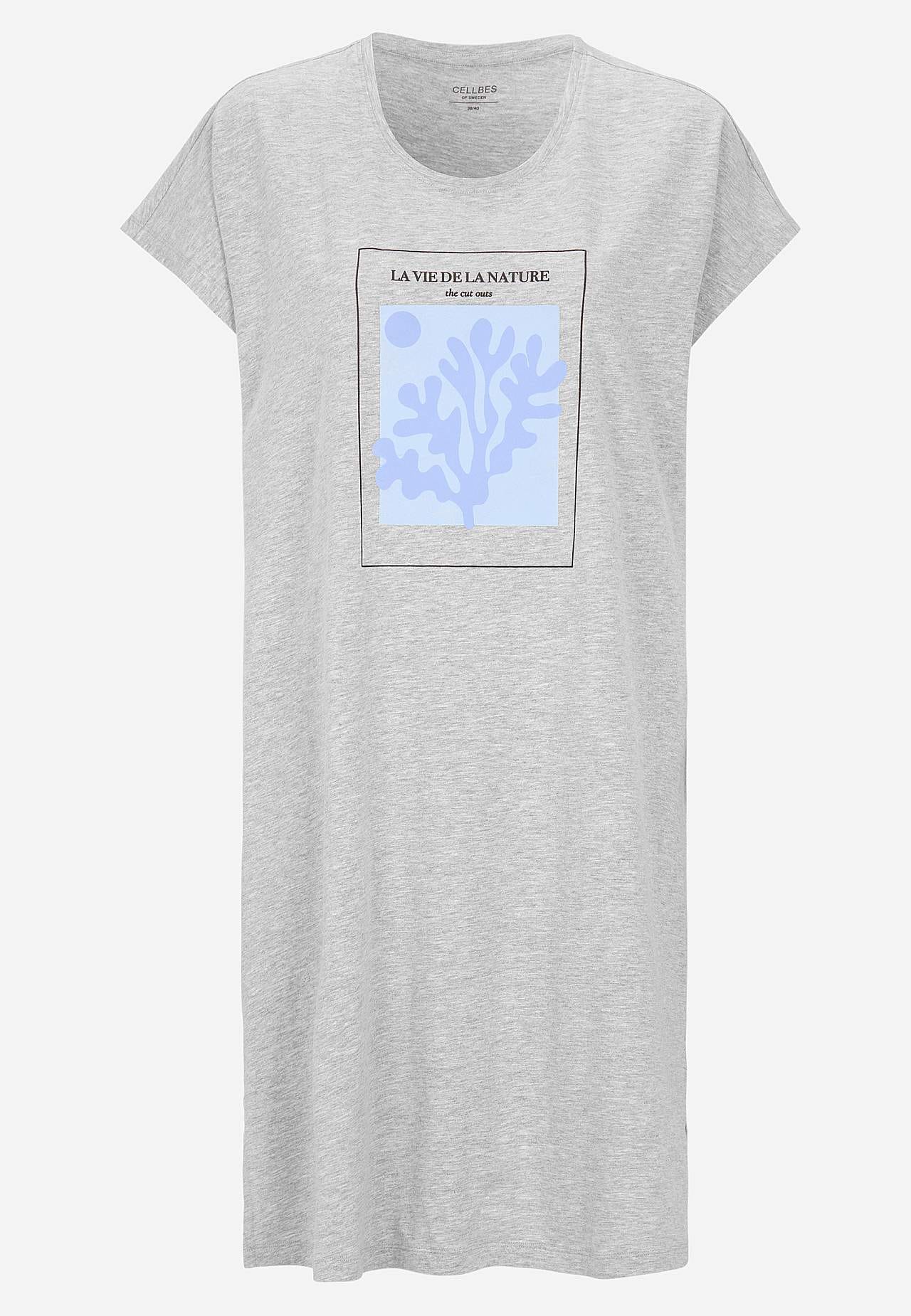 Short-sleeved nightdress