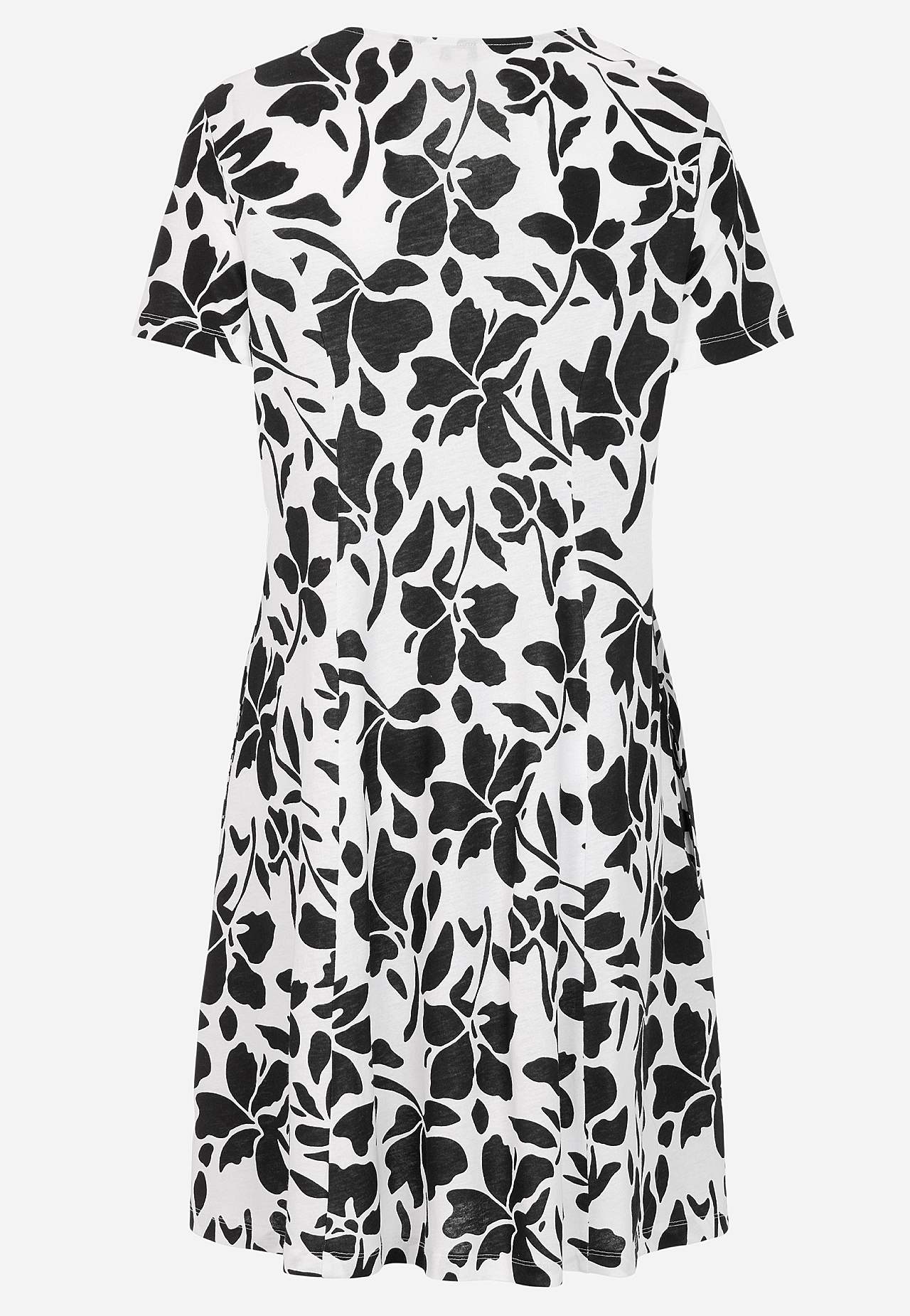 Jersey dress with pockets