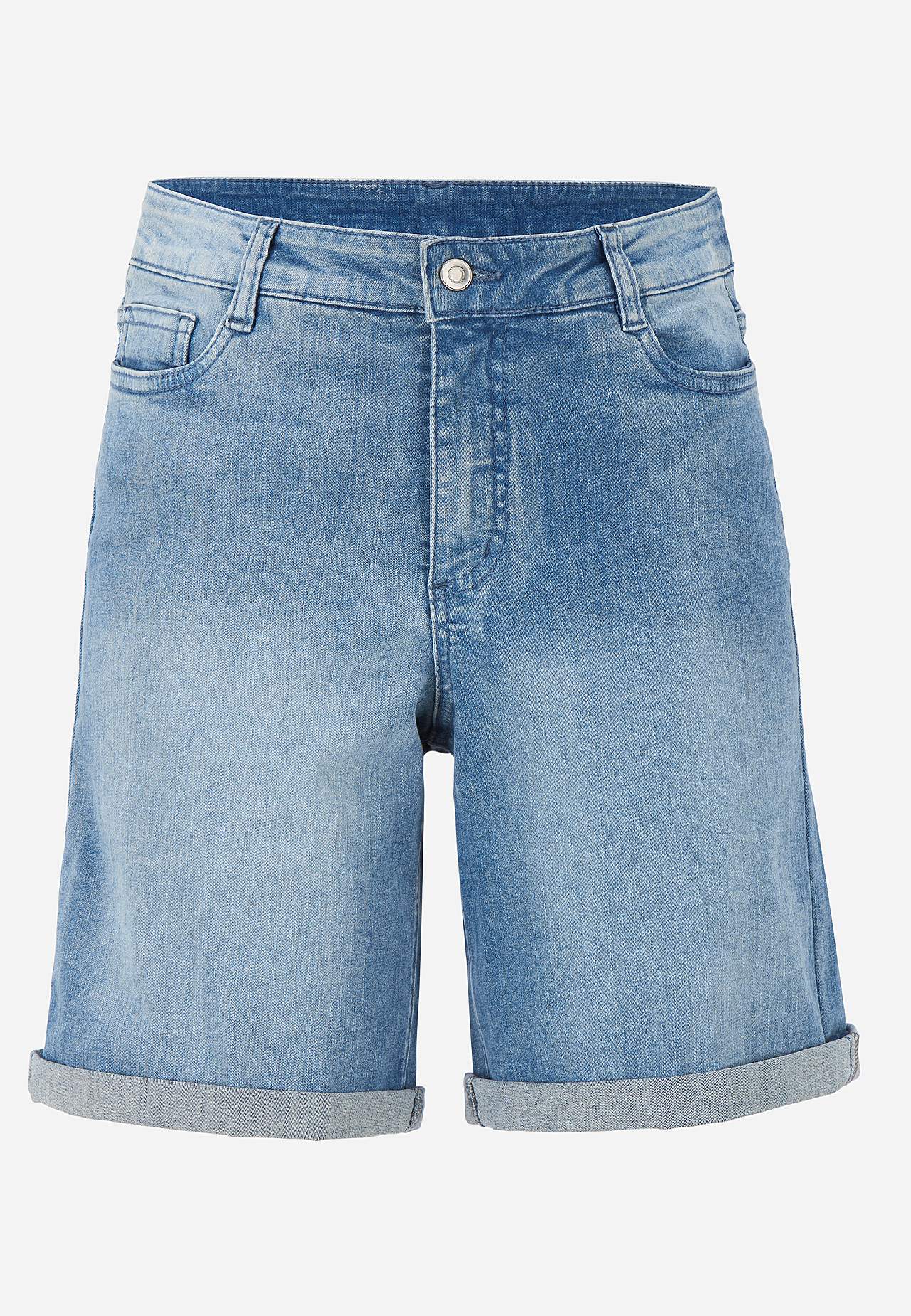 Denim shorts with comfortable stretch