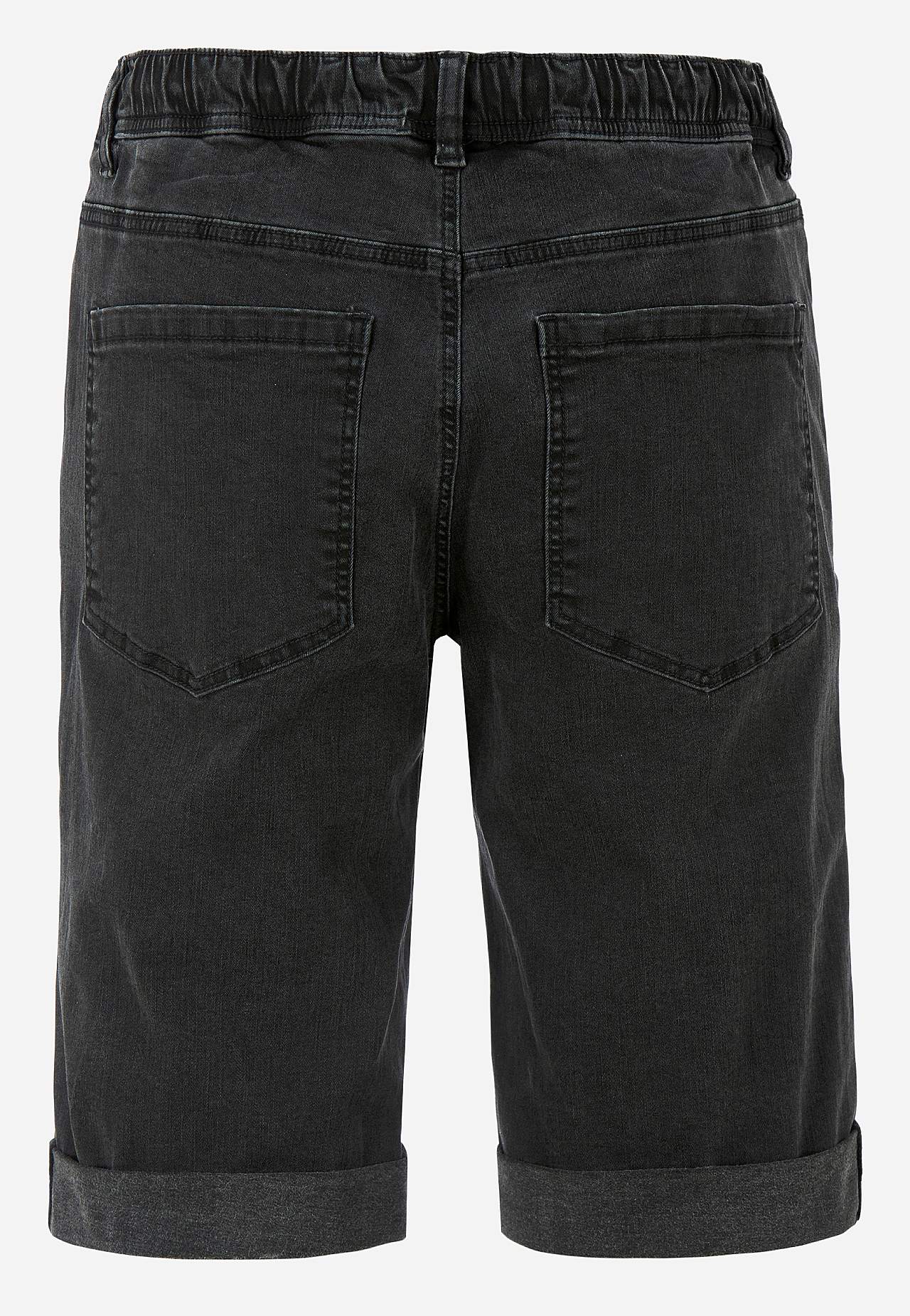 Jogger shorts with elastic waist