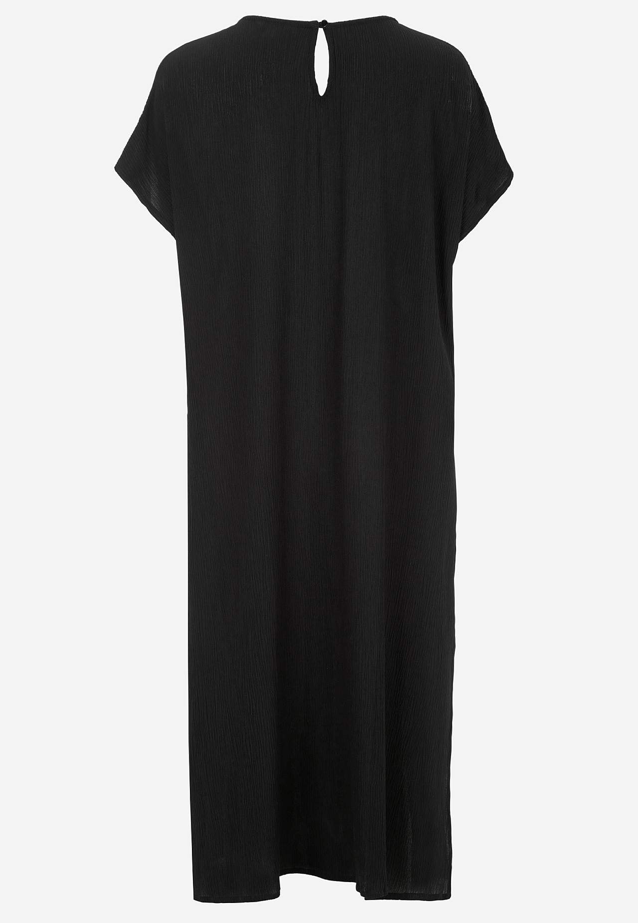 Crepe dress with pockets