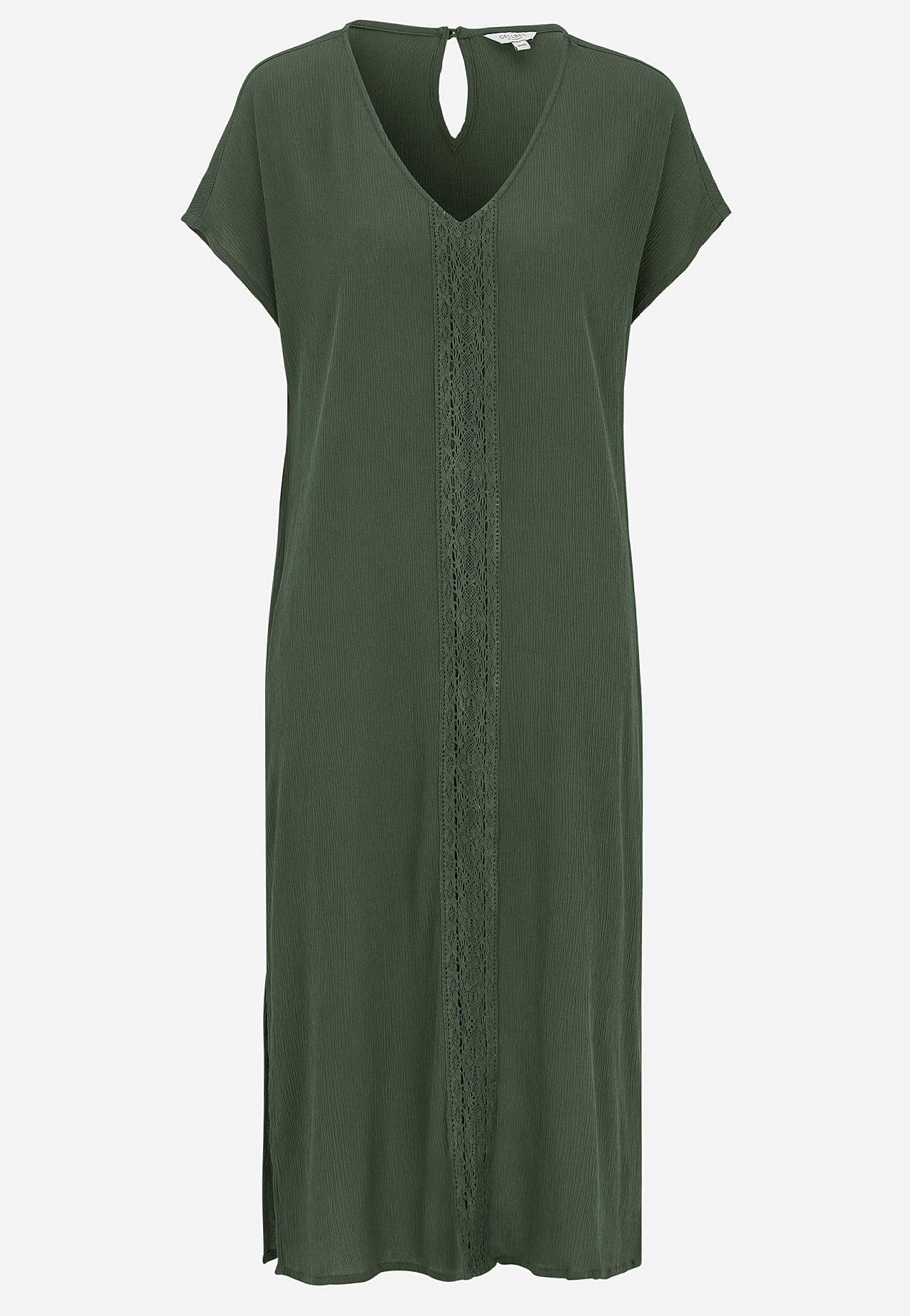 Crepe dress with pockets