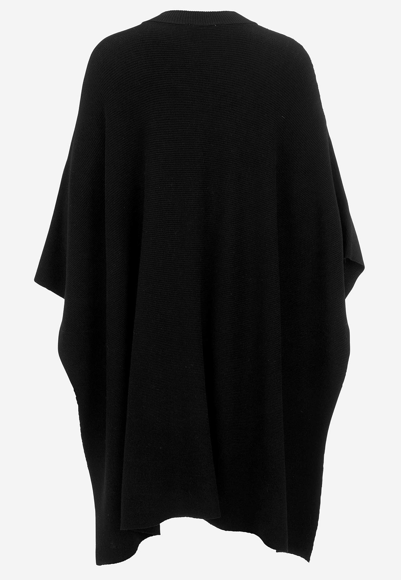 Fine-knitted poncho