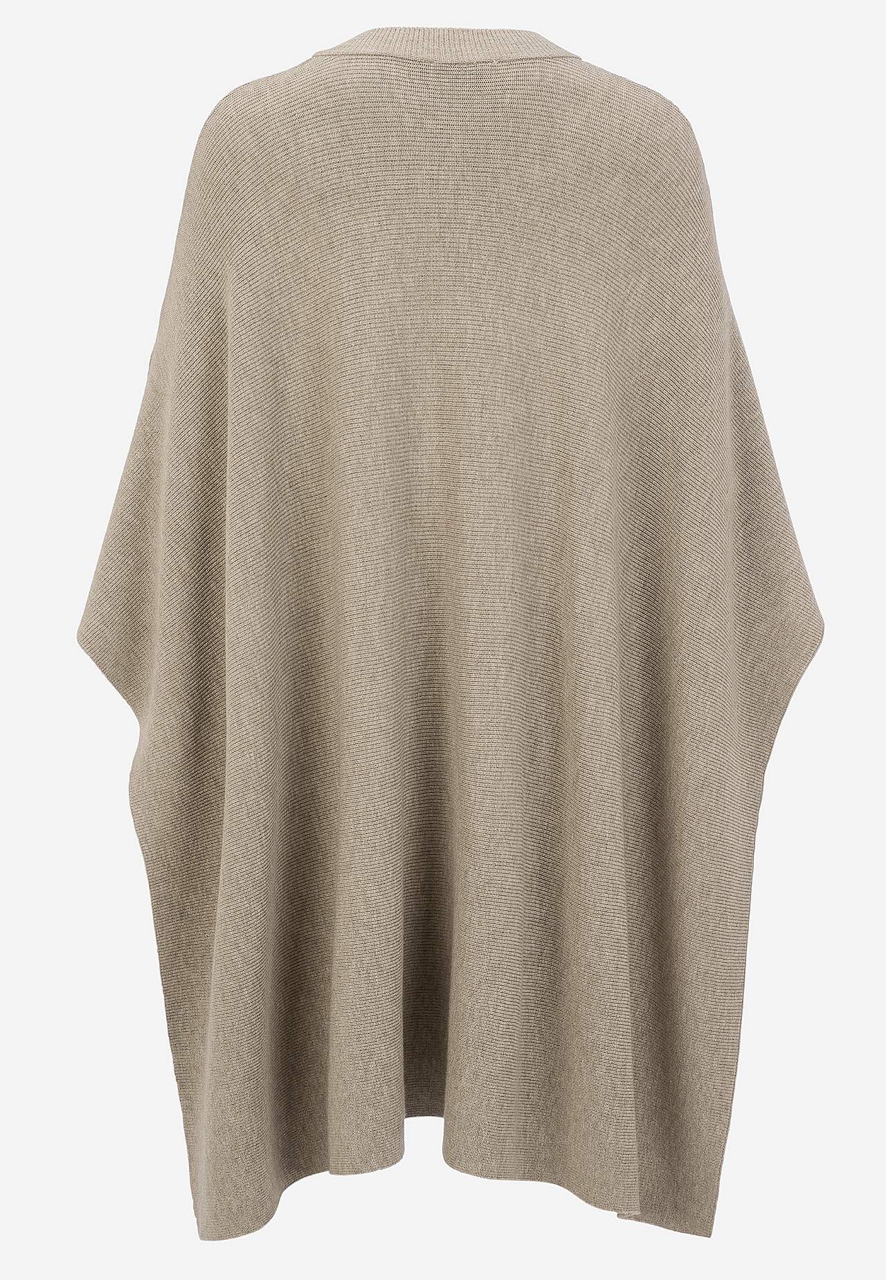 Fine-knitted poncho
