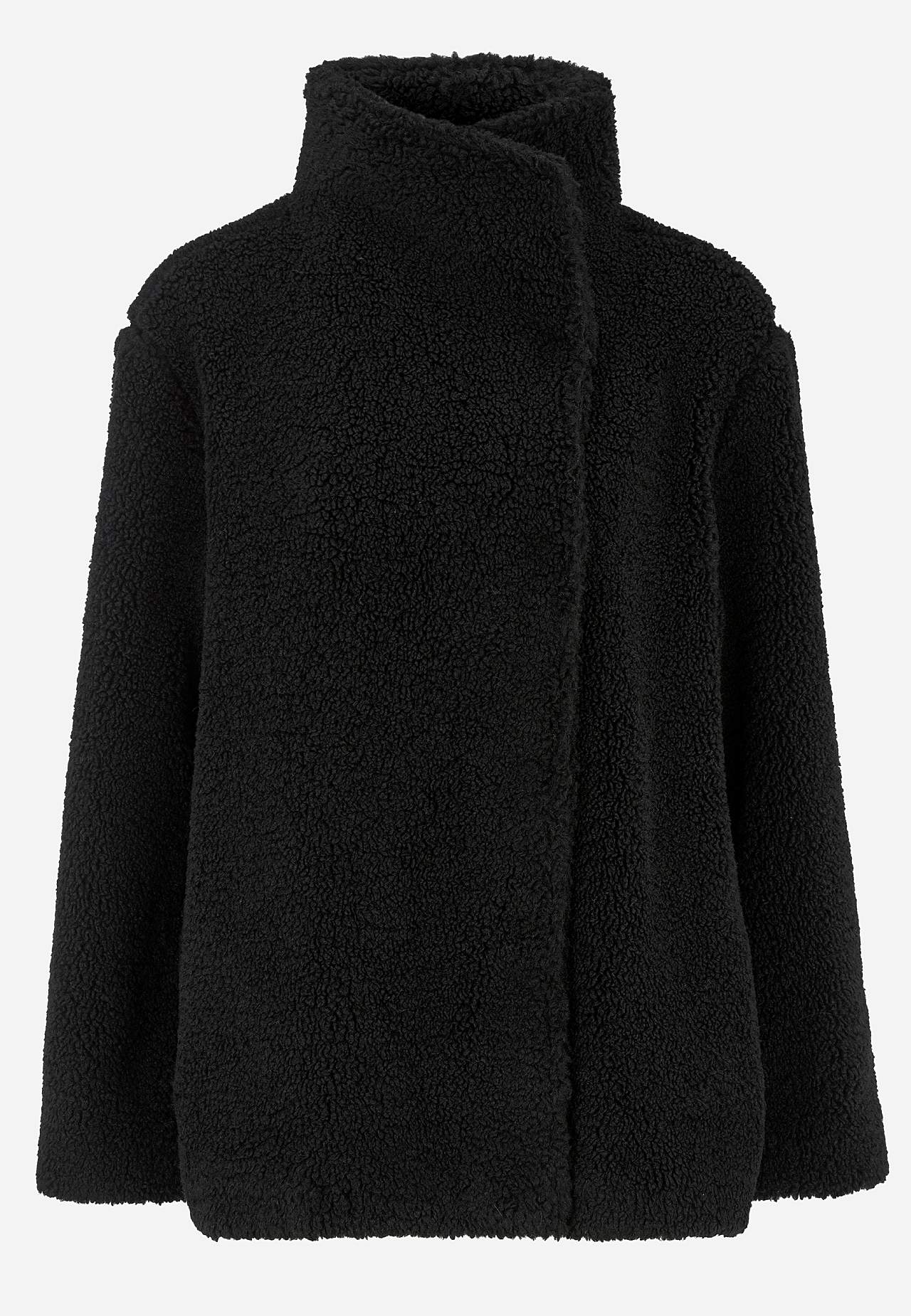 Pile jacket with stand-up collar