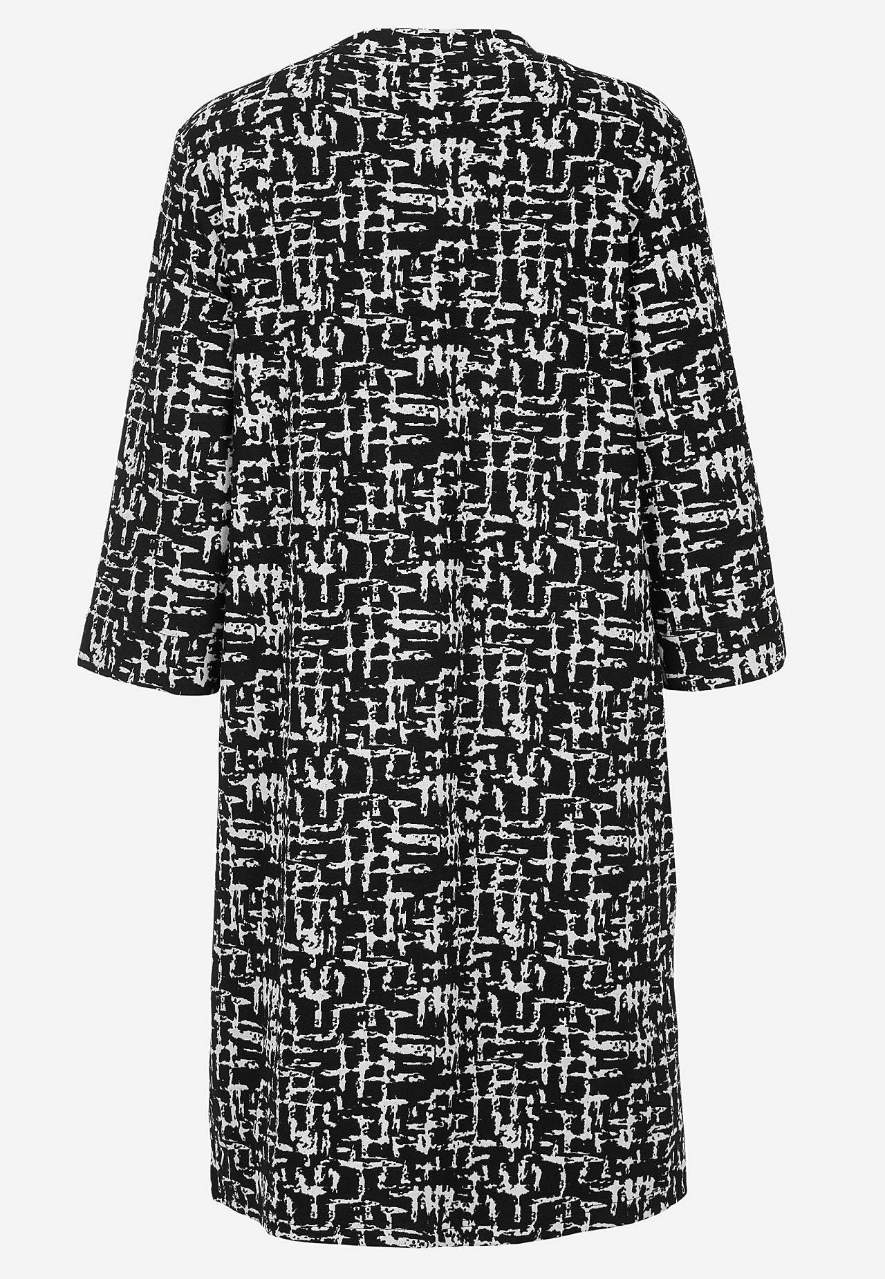 Patterned dress with side pockets