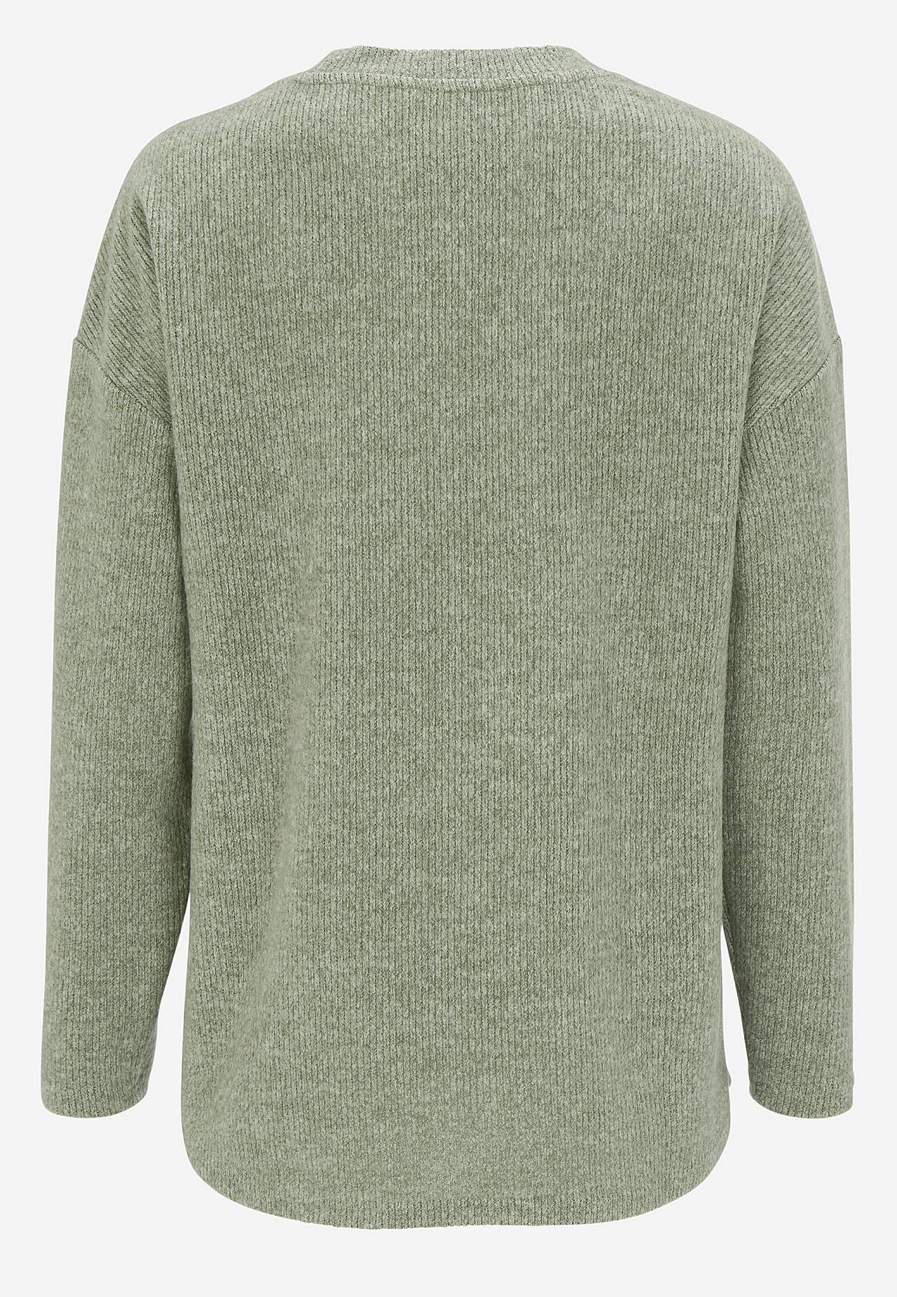 Super soft sweater with decorative center seam Beata