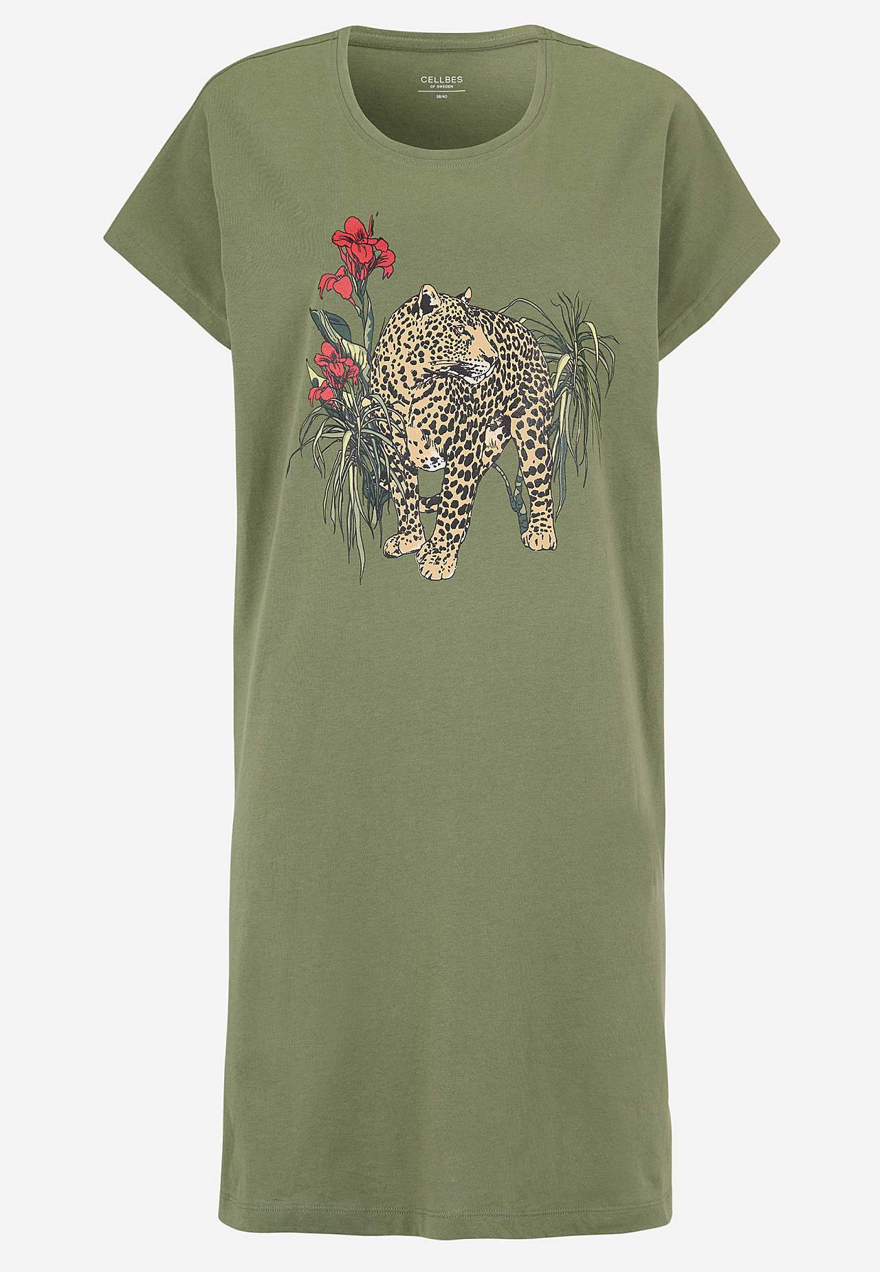 Short-sleeved nightdress