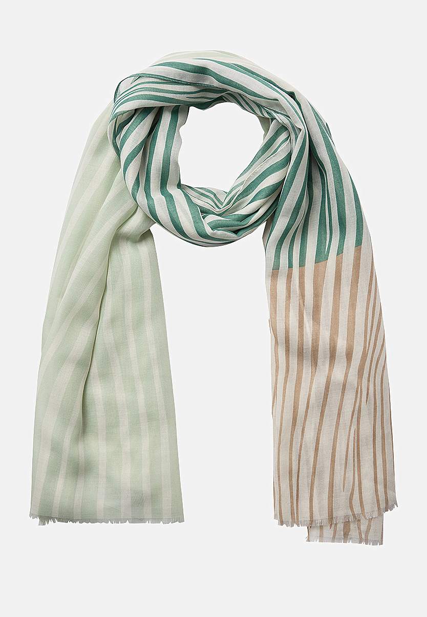Langt, skirt sjal med striper