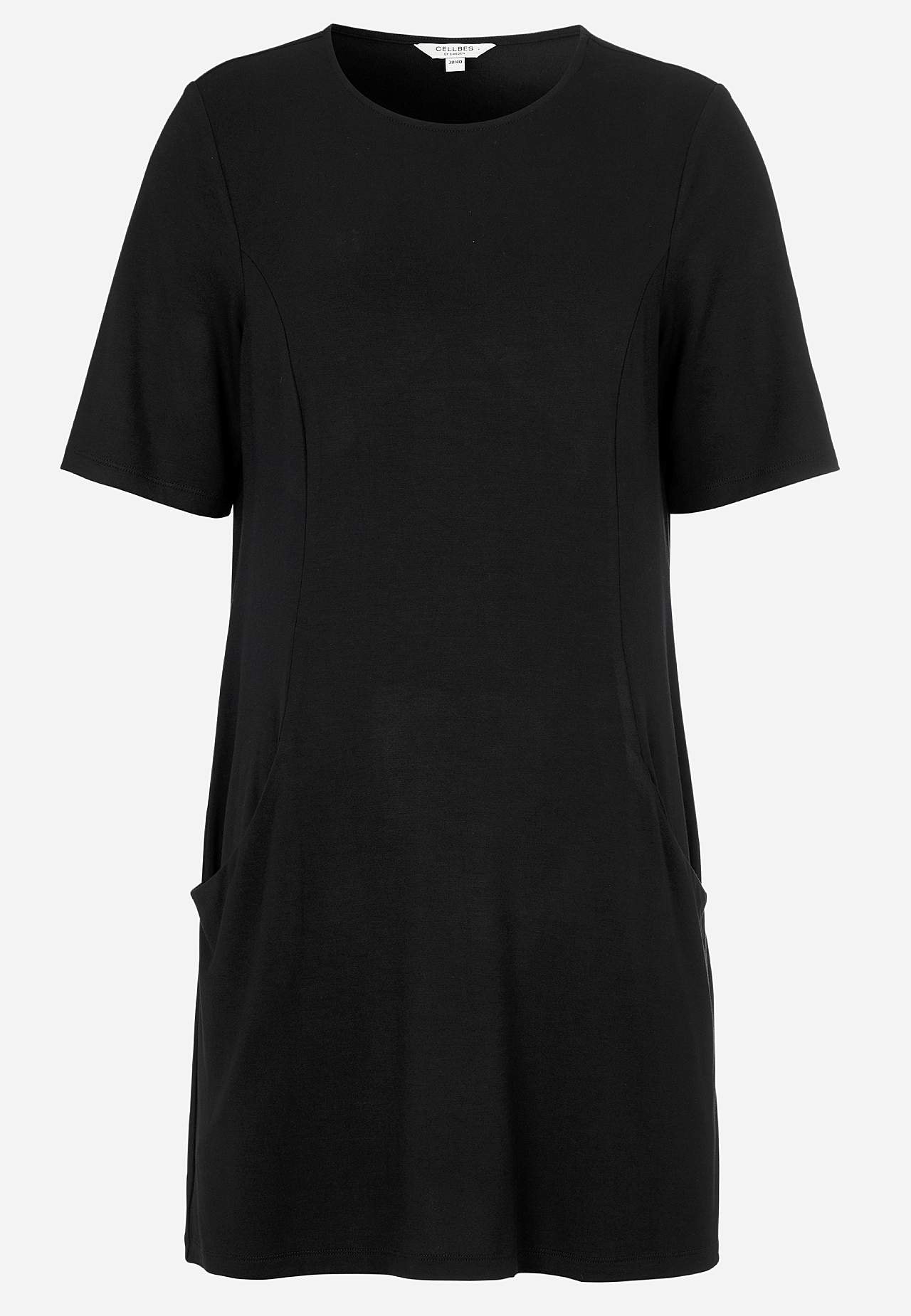 Tunic with pockets