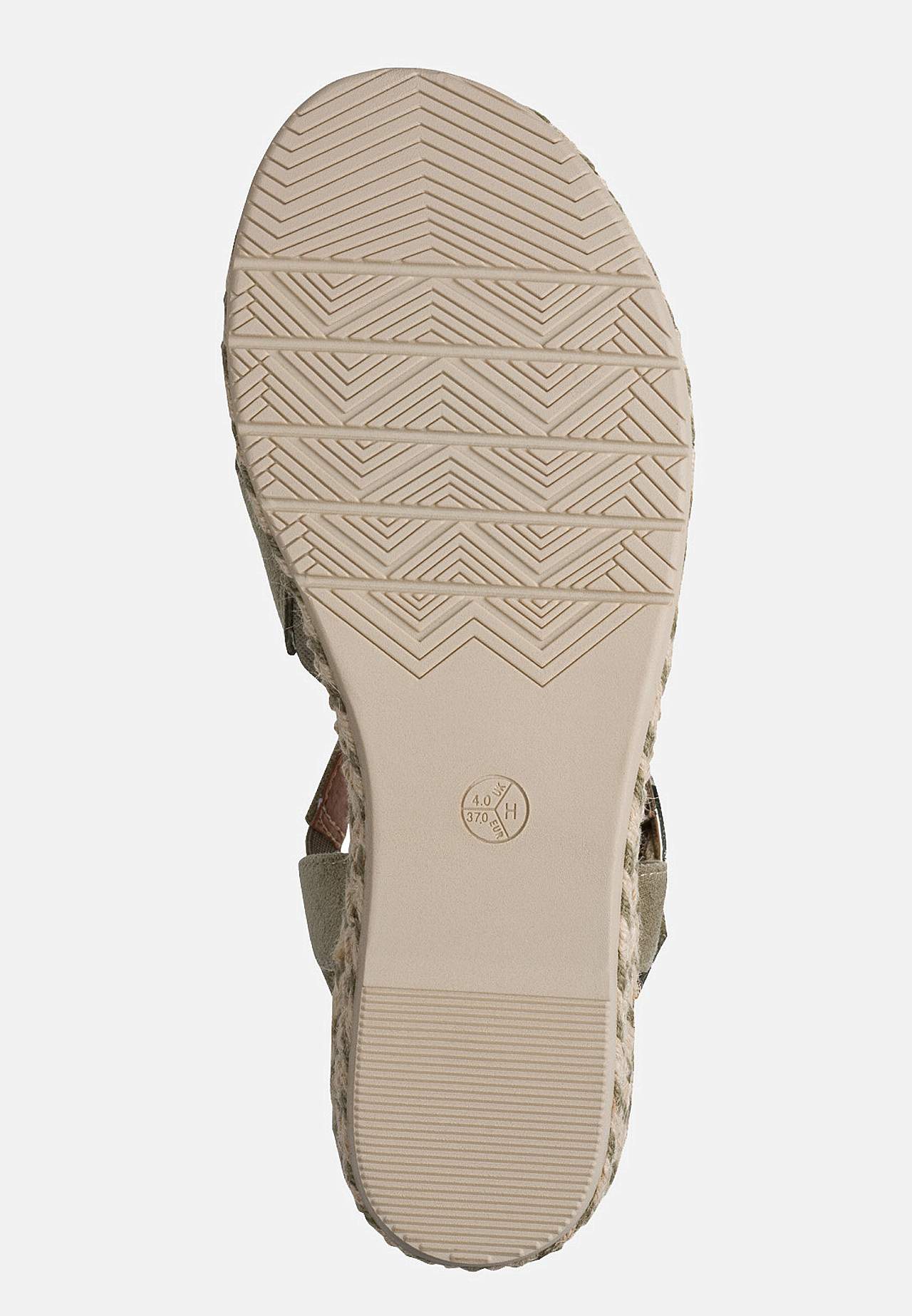 Sandal med hæl med remme