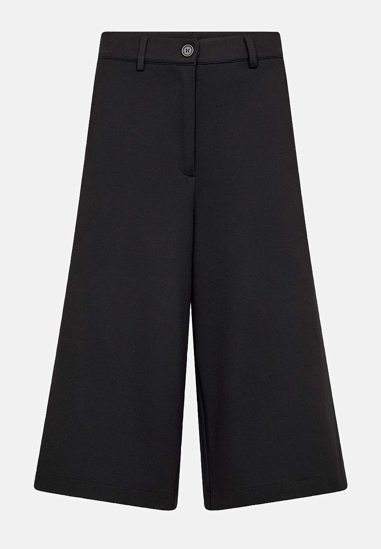Lang, vid dameshorts i tricot